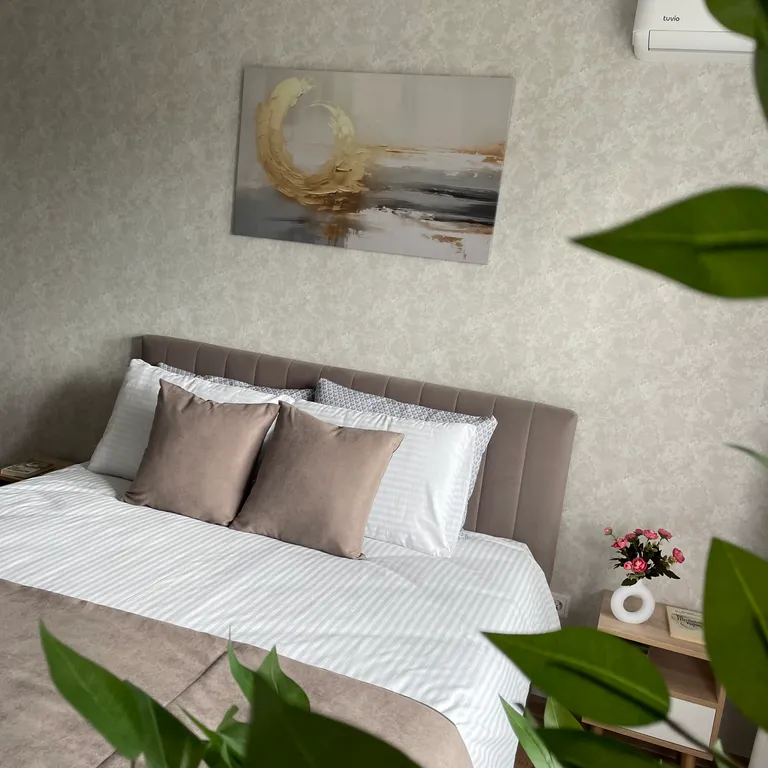 Квартира Светлая просторная однокомнатная квартира с индивидуальным отоплением — Ярославль