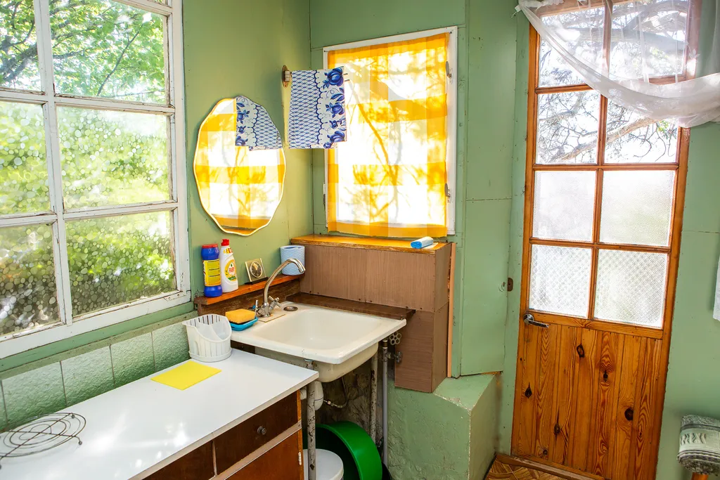 Домик с беседкой с видом на море и горы