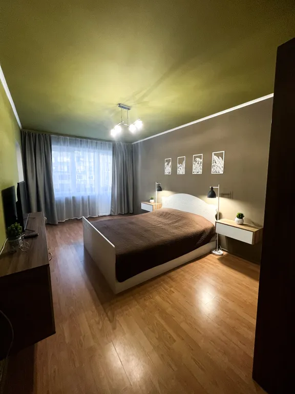 1‑комн. квартира в центре Мурманска на ул. Планерная, 3