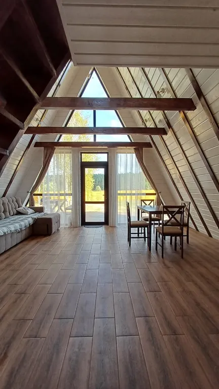 Домик у реки шале у Медведицы