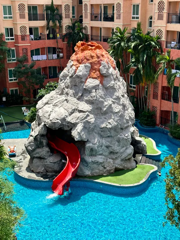 Уютная квартира на Джомтьене