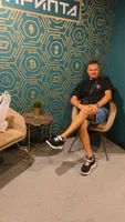 Виктор  Ефремов