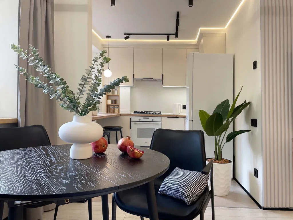 Трёхкомнатная квартира у Кремля в самом центре Великого Новгорода