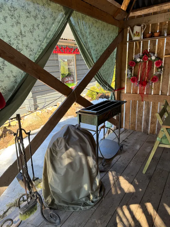 Озерный домик 2