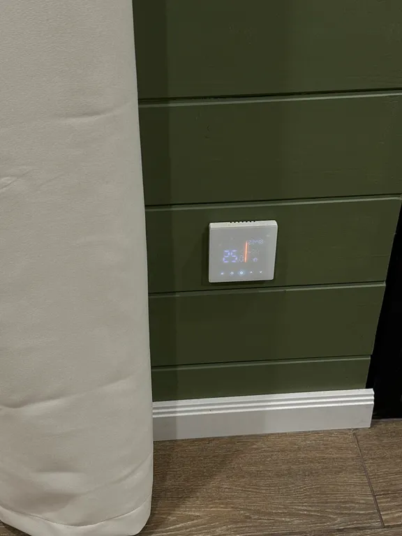 Уютный домик для отдыха с верандой и костровой зоной