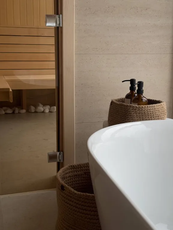 Коттедж Панорамный дом из пинтерест с камином и сауной — Семеновское