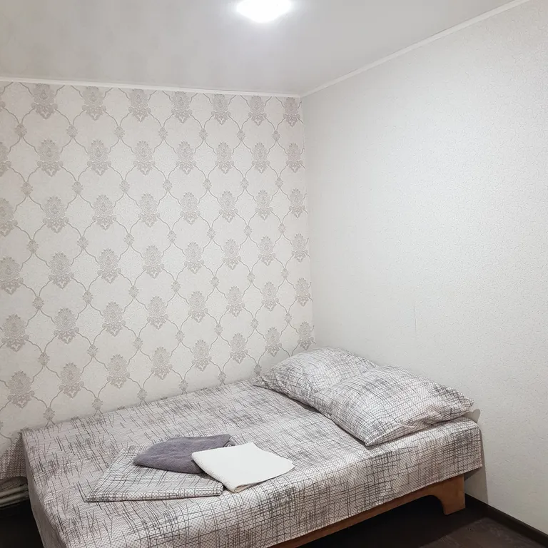 Уютный гостевой домик во дворе частной усадьбы