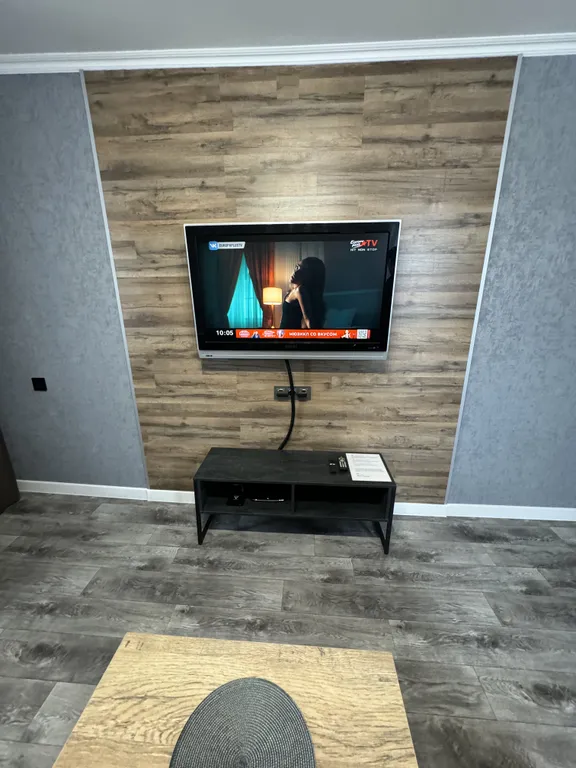 Теплая и чистая двухкомнатная квартира с новым дизайнерским ремонтом