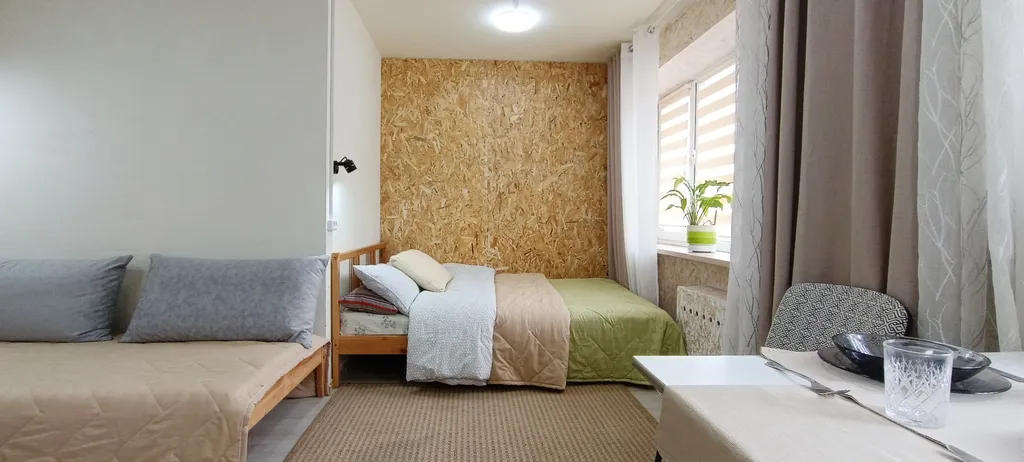 Душевное жилье над пиццерией, небольшая, но очень уютная студия