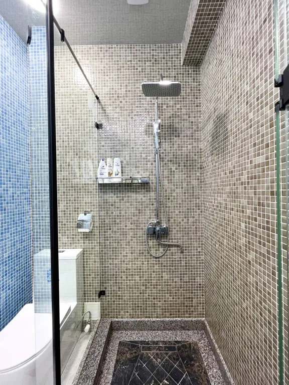 Уютная дизайнерская студия с панорамным видом на центр Ташкента