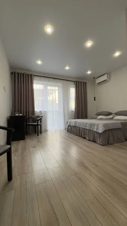 Квартира Уютная комната недалеко от моря — аренда посуточно в Веселое