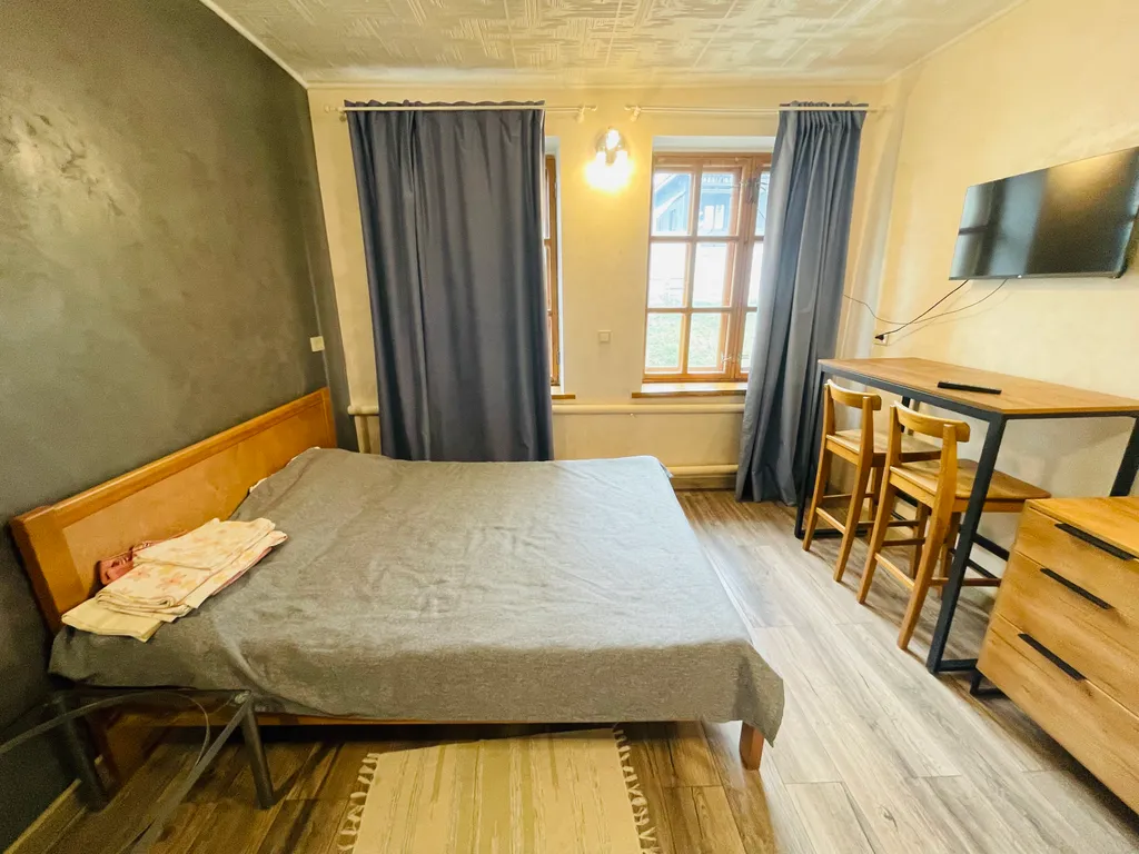 Квартира Свежий и уютный номер, туристическая локация города центр — аренда посуточно в Калуга