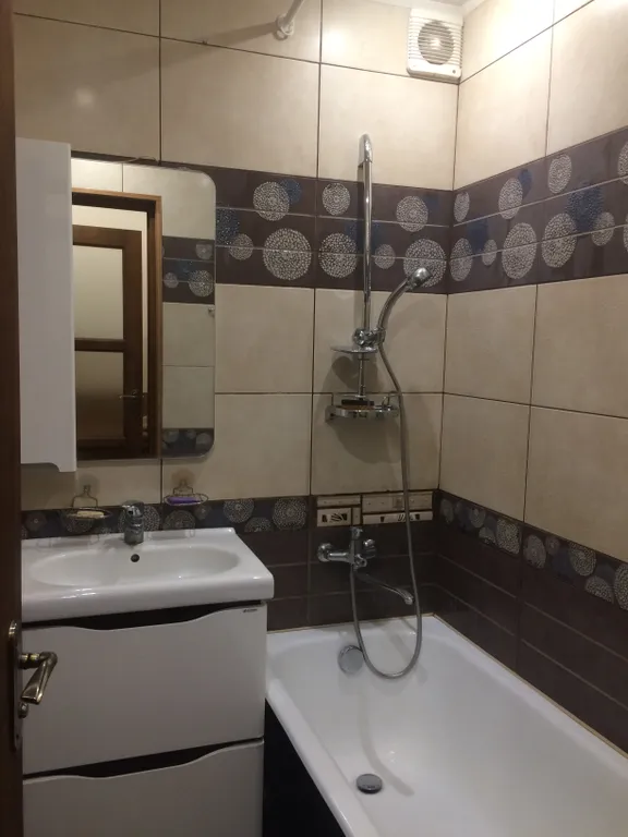 2-х комнатная квартира в Никите