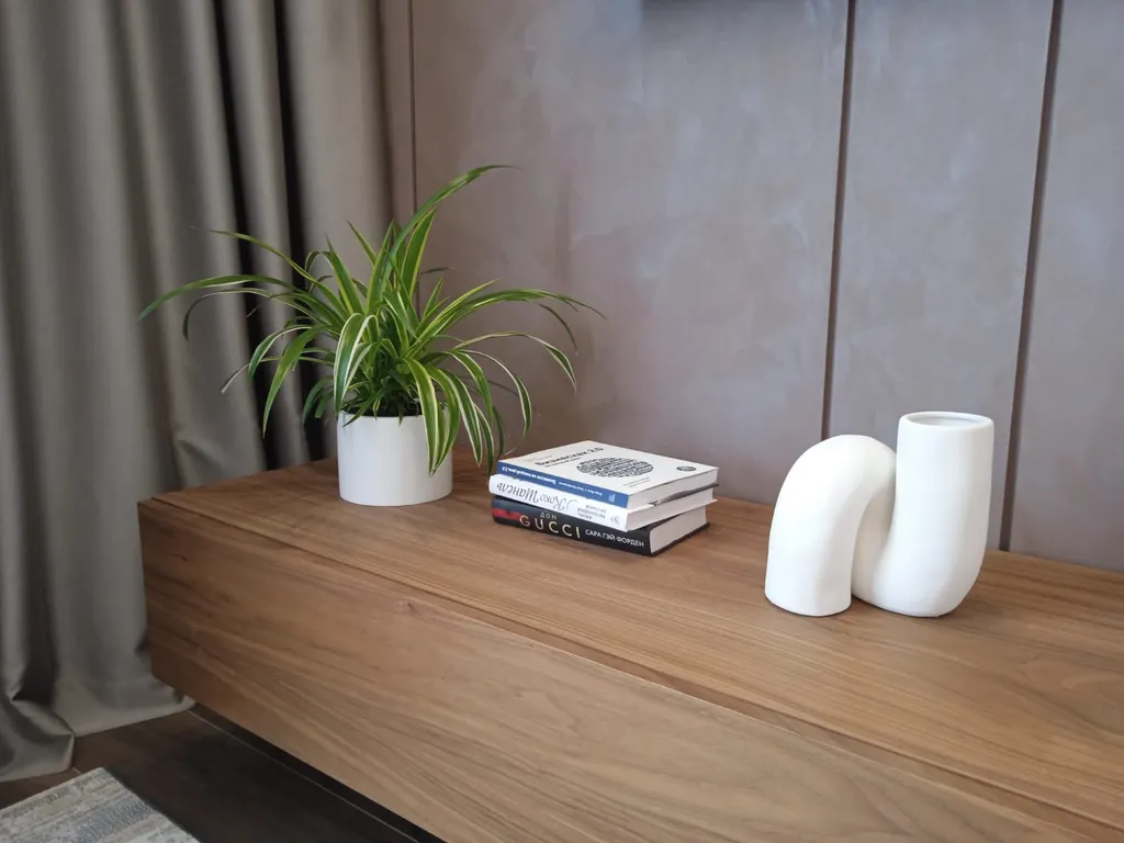 Дизайнерская квартира с камином в центре