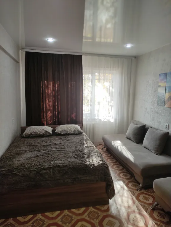 1-комнатная Квартира — аренда посуточно в Саянск