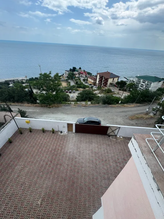 Пятиместный люкс с кухней и своей верандой