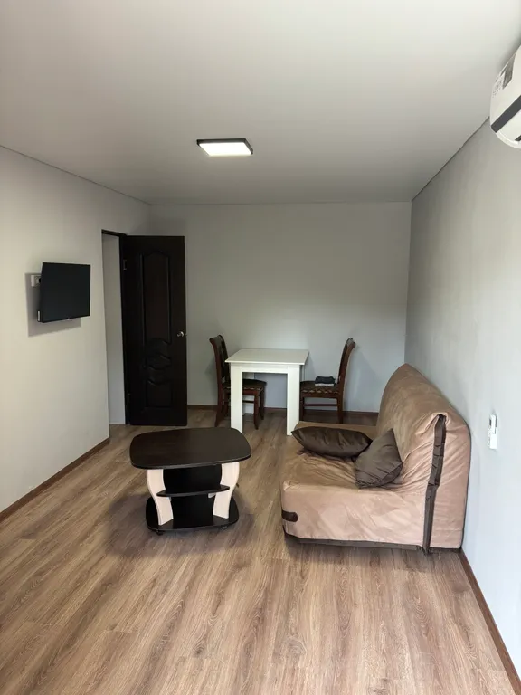 Квартира Апартаменты — Сухум