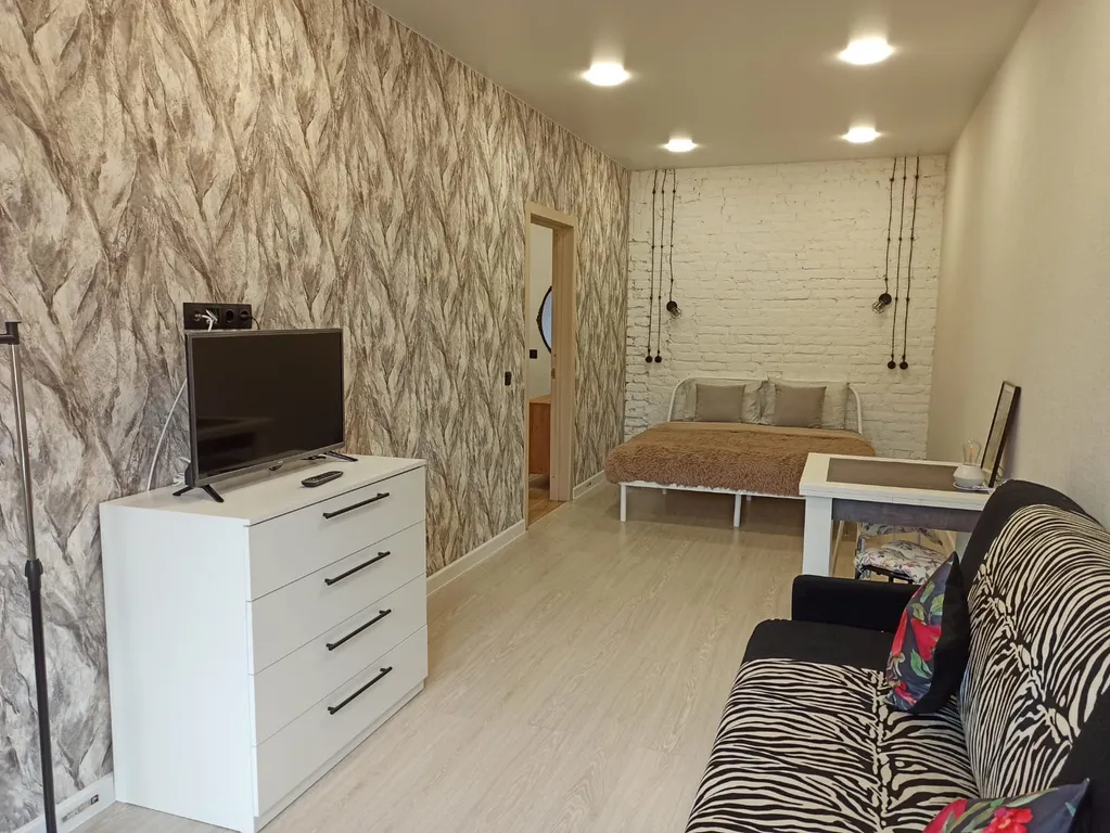 Квартира Квартира MyHomeYourHome у Финляндского вокзала — Санкт-Петербург