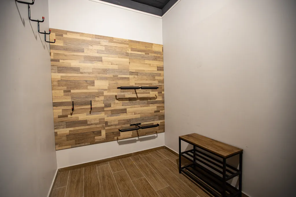 Гаражная 6/55