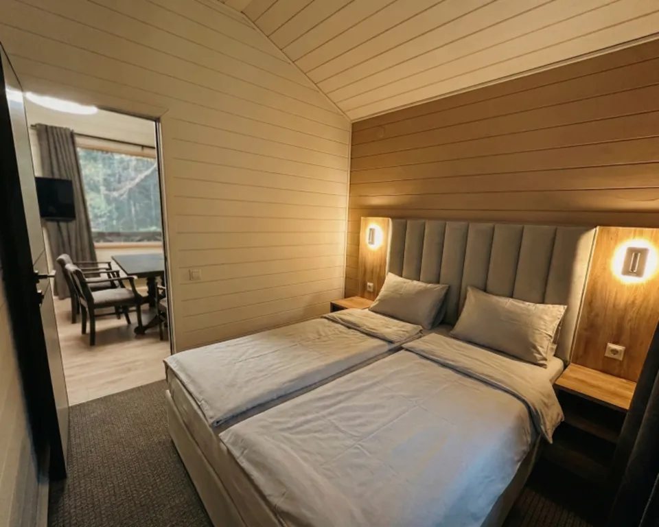 Домик двухкомнатный