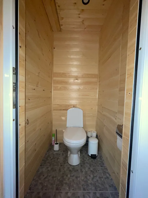 Гостевой дом Добрый Филин с большим летним бассейном и кондиционерами