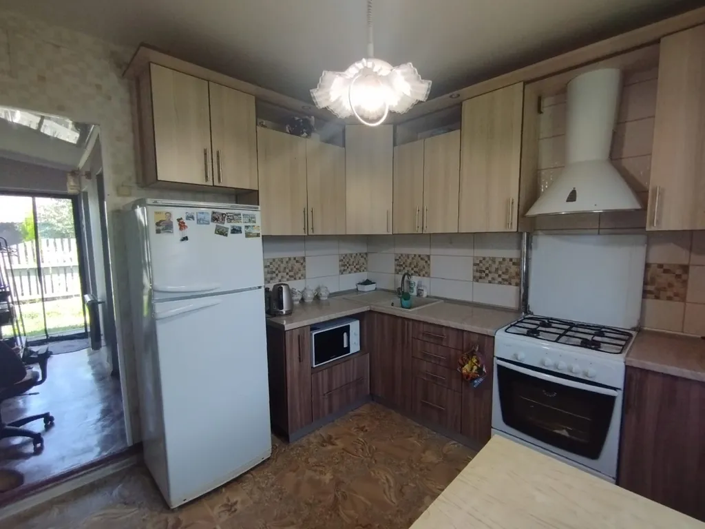 Маленький зеленый домик