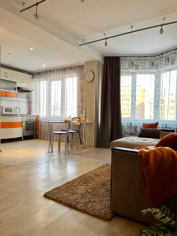 Уютная евро-двушка в центре города