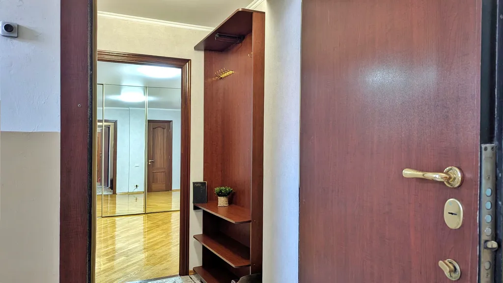 Большая уютная квартира возле парка