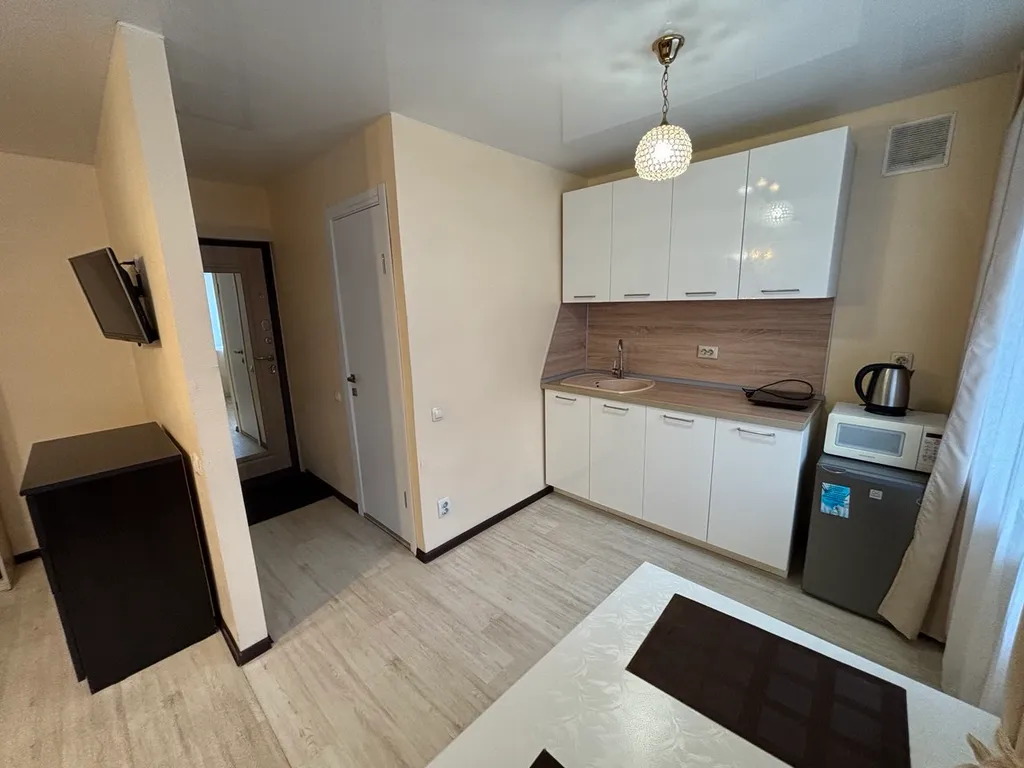 Квартира-студия в центре, на Амурском бульваре, возле ул. Серышева.