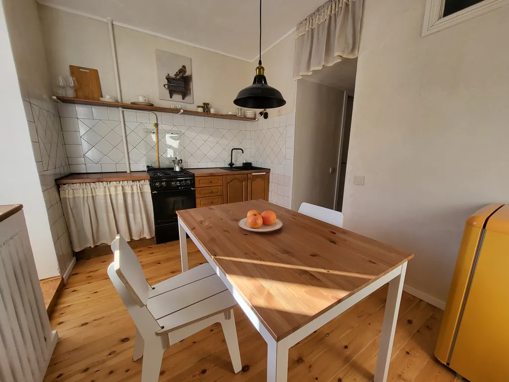 Квартира с видом на реку и горы