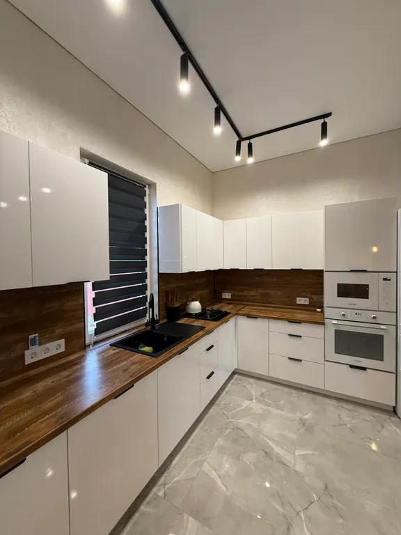 Уютный Дом с новым евро ремонтом недалеко от самого красивого пляжа