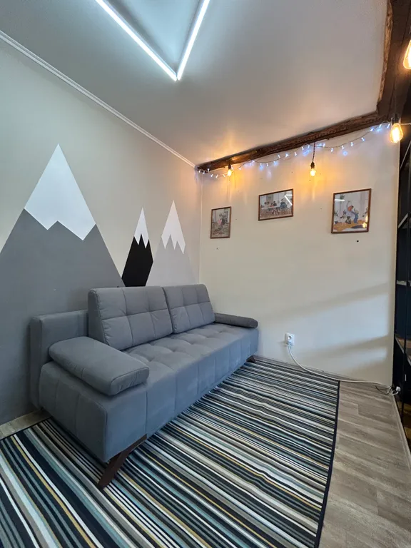 Однокомнатная квартира с угловой ванной и кондиционером