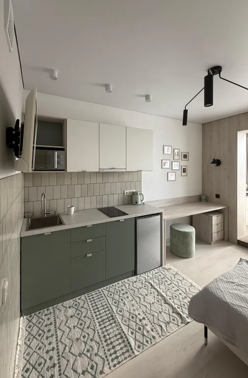 Солнечная студия для двоих рядом с парком