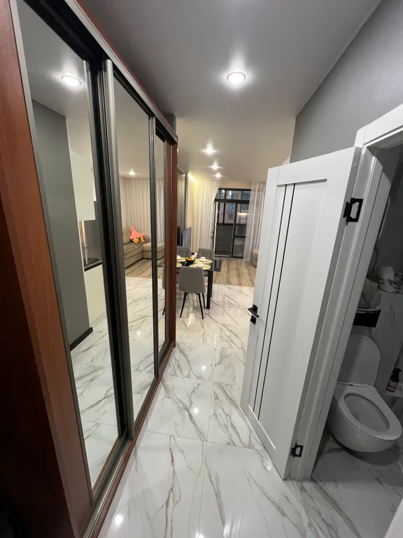 Уютная квартира с дизайнерским ремонтом рядом с метро