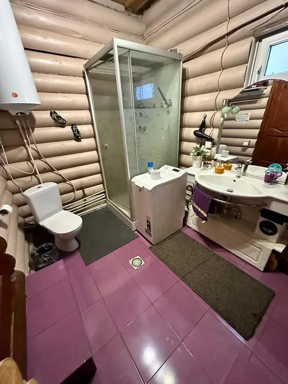 Коттедж Домик с баней в деревне — Кавголово