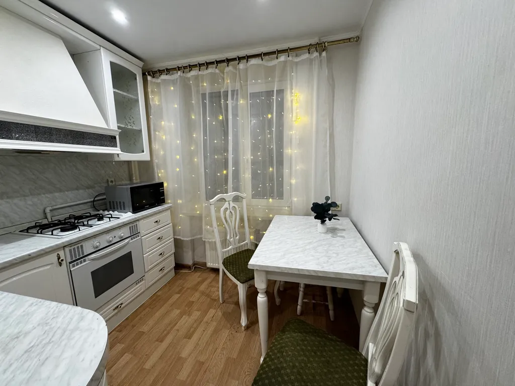 Квартира Квартира для 6 гостей · раздельное размещение · 2–3 комнаты · м. 1905 — Москва