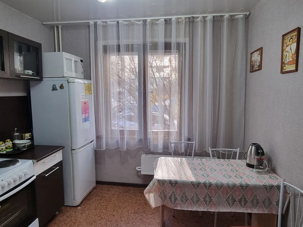 Квартира Хостел на Взлётке, комната — Красноярск