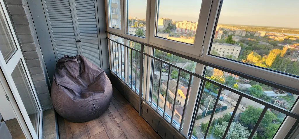 Дизайнерская квартира с видом на Волгу