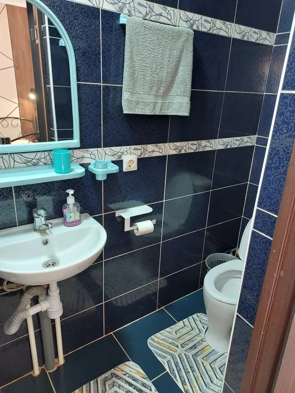 Уютный дом с видом на сад