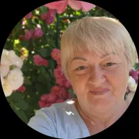 Лариса Плахотнюк