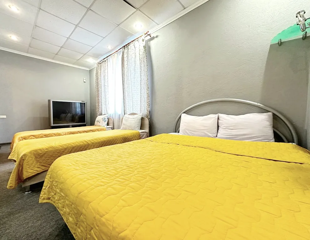 4-комнатная квартира в центре рядом с набережной