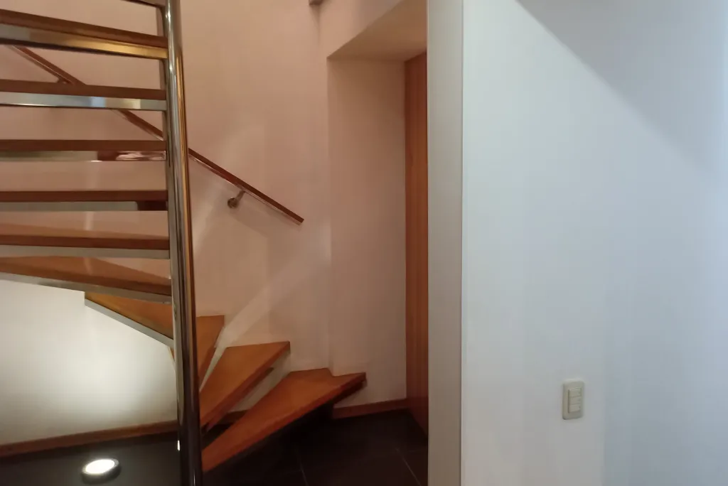 Дом на Комарова.