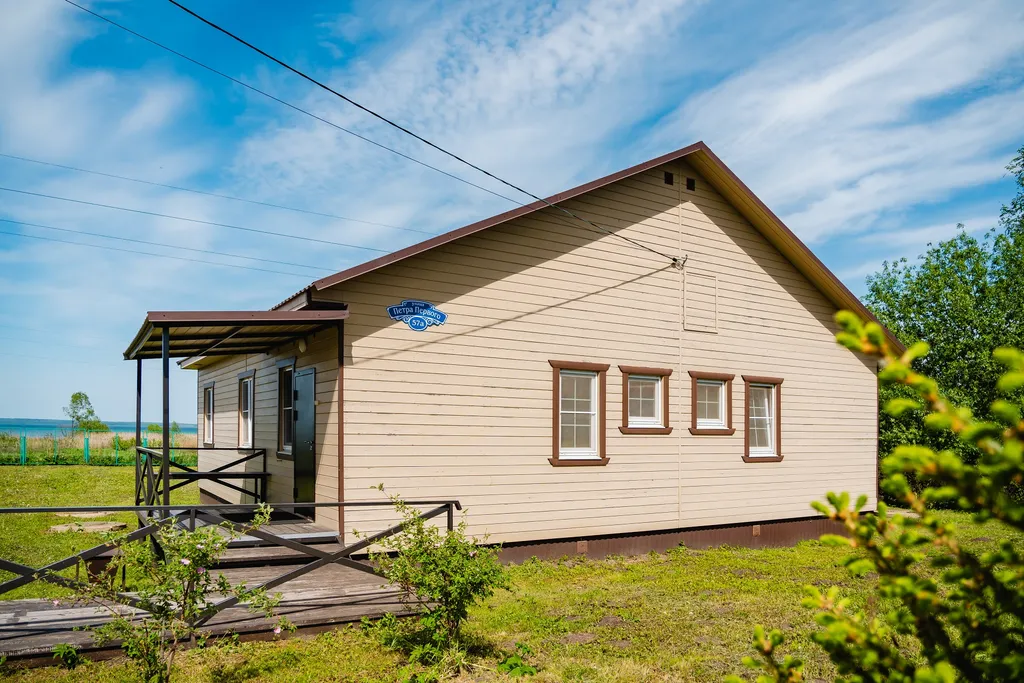 Дом на берегу озера Плещеево