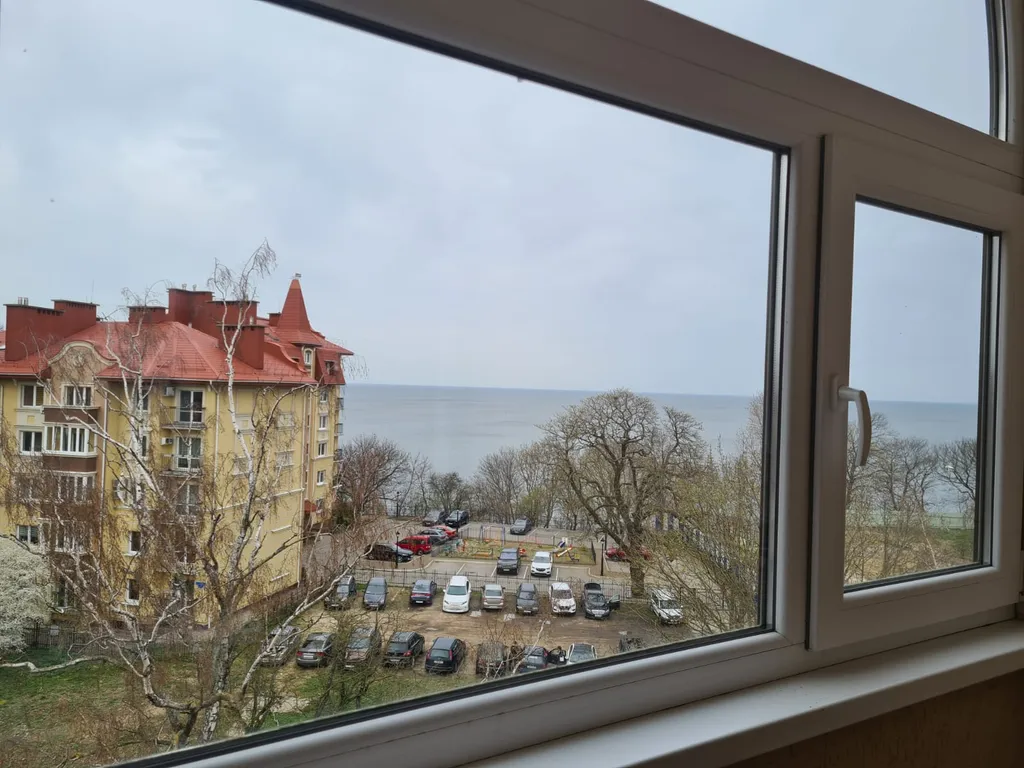 Двухуровневая трёхкомнатная квартира на берегу Балтики