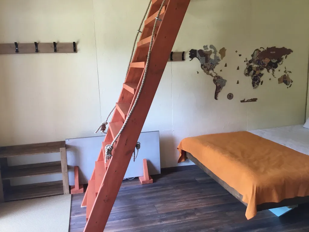 Коттедж 2-комнатный Дом — Перевалка