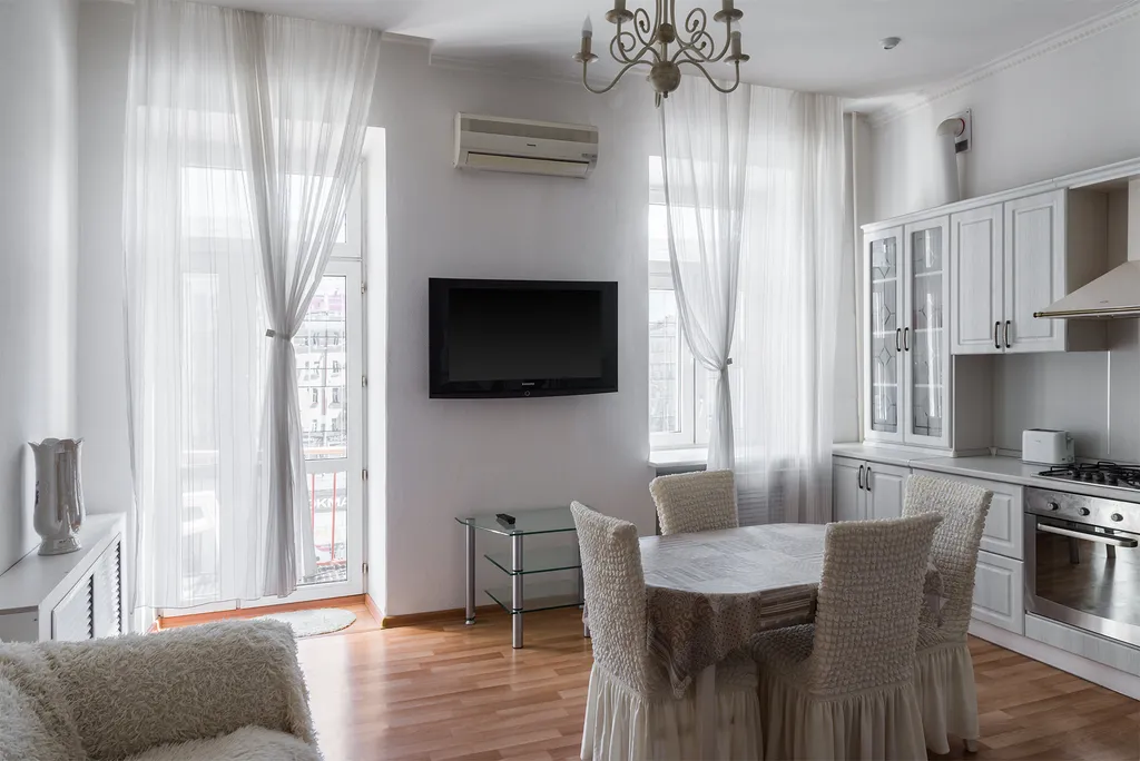 Апартамент, парковка, балкон, центр