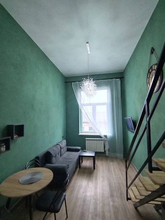 Уютная двухуровневая студия