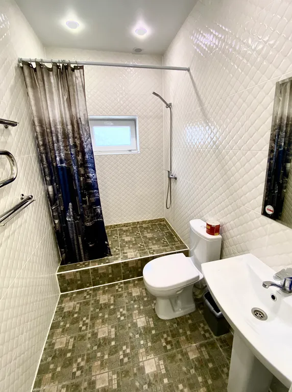 Коттедж Дом с беседкой для отдыха в частном секторе в городе анапа — Анапа