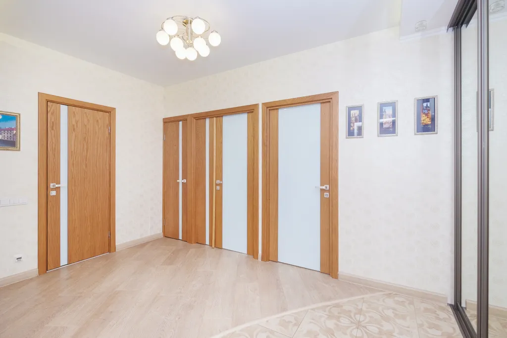 Квартира Уютная трёхкомнатная квартира на 6 человек с бесконтактным заселением — Новосибирск