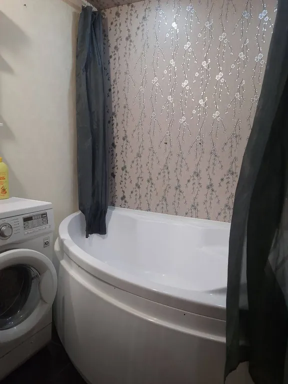 Двушка с отдельным входом